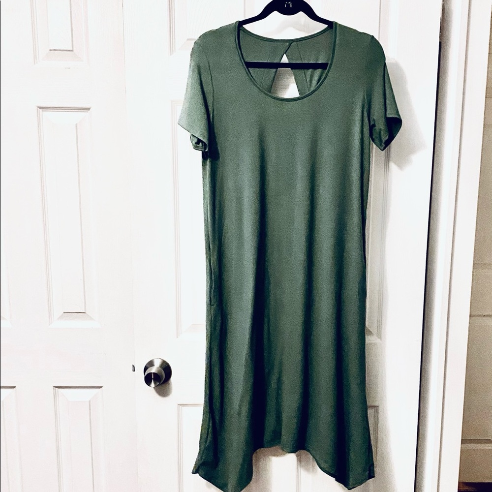 Cuddl Duds Handkerchief Hem Dress